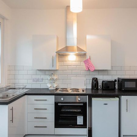 Cherry Property - Berry Apartments Blackpool Rum bild