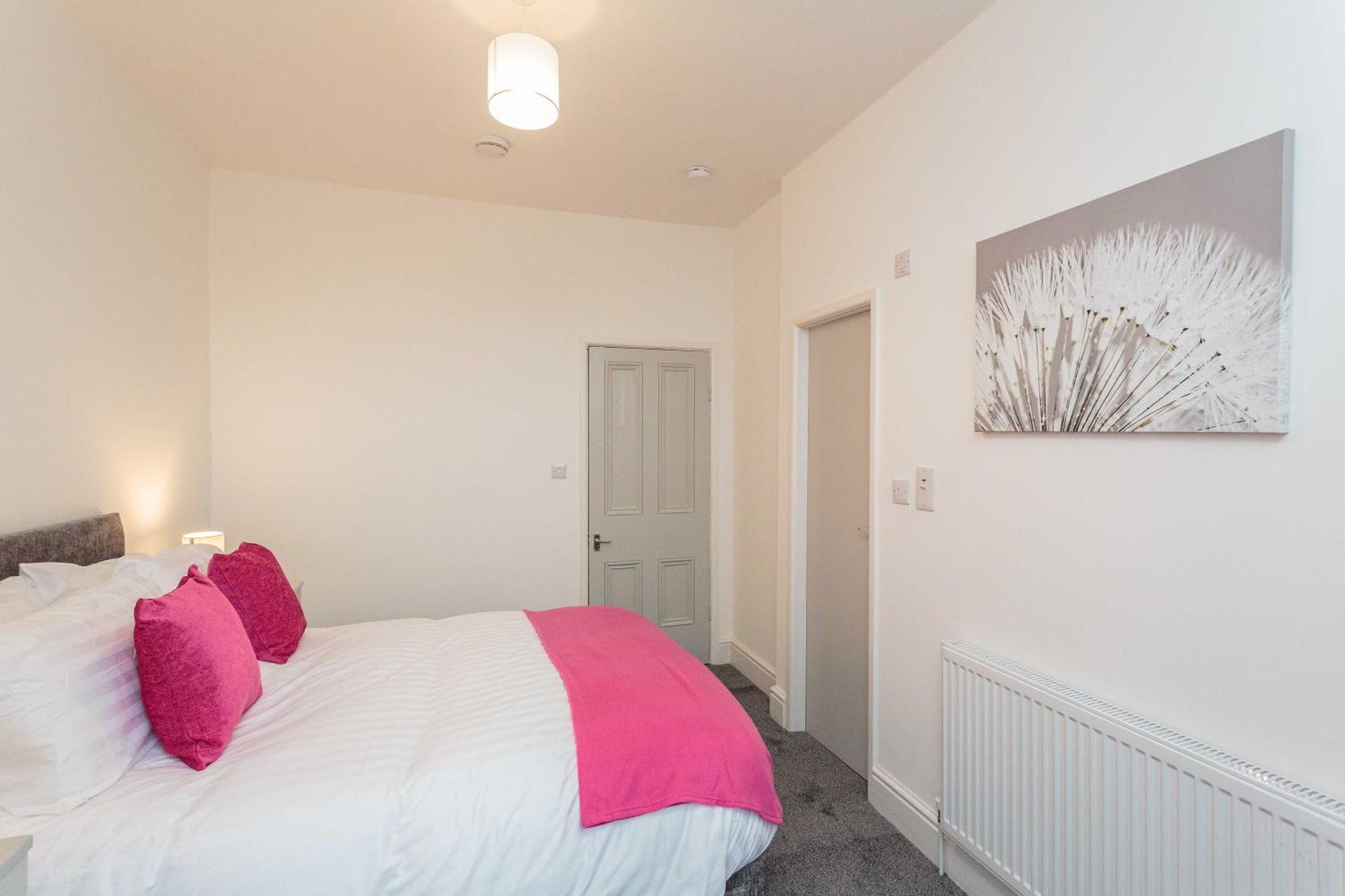 Cherry Property - Berry Apartments Blackpool Rum bild