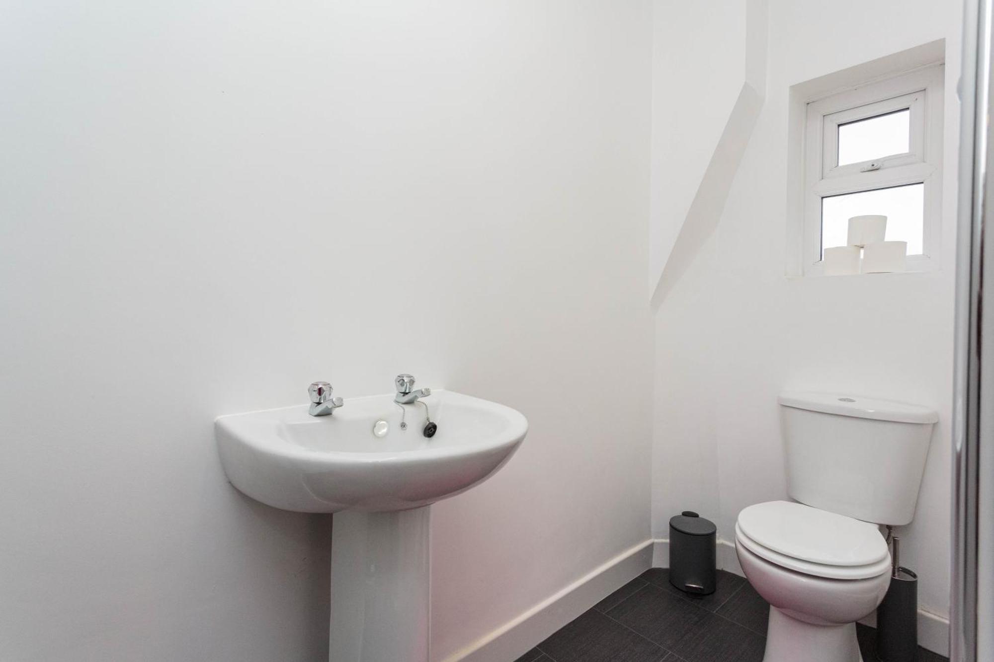 Cherry Property - Berry Apartments Blackpool Rum bild