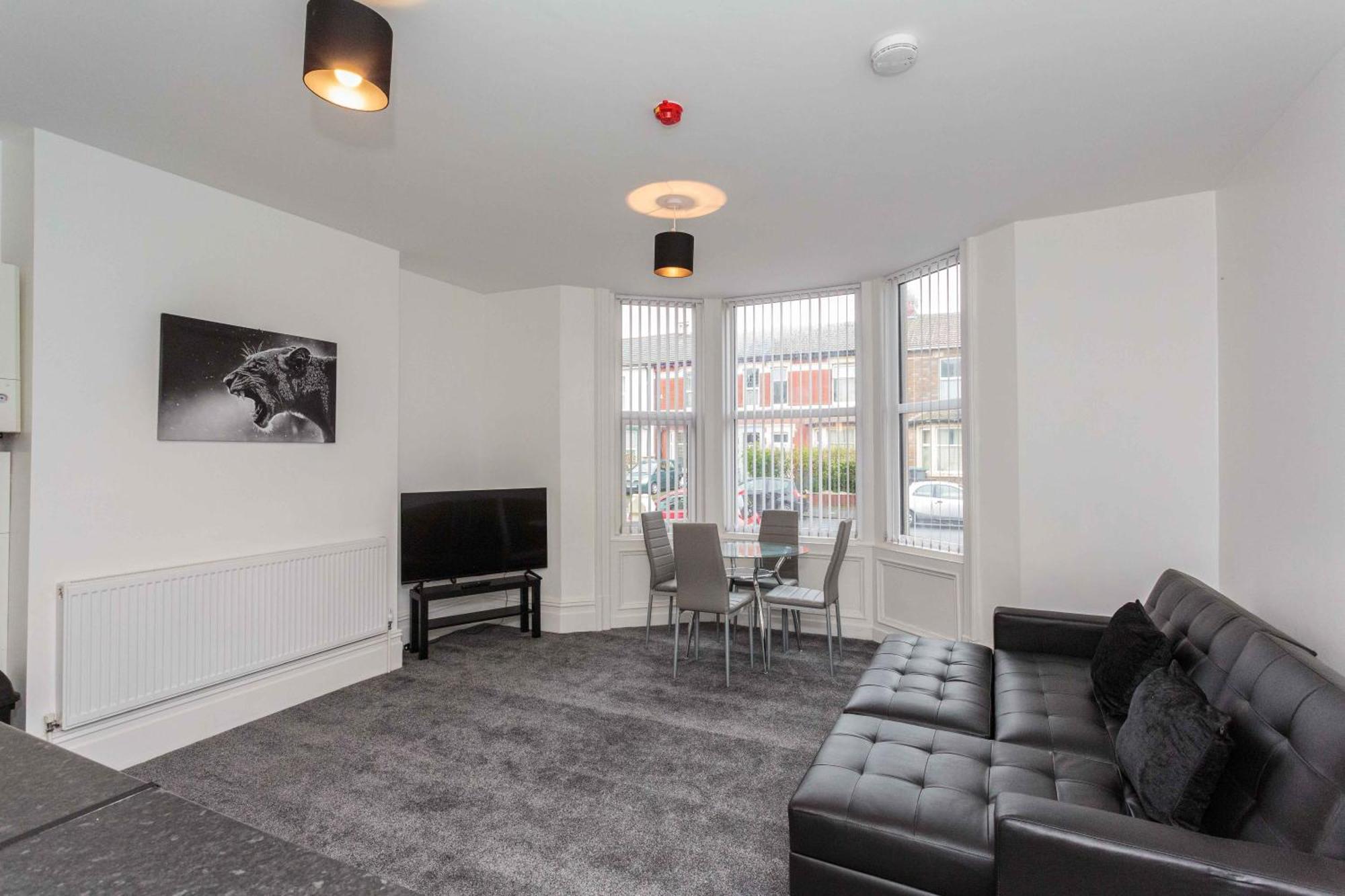 Cherry Property - Berry Apartments Blackpool Rum bild