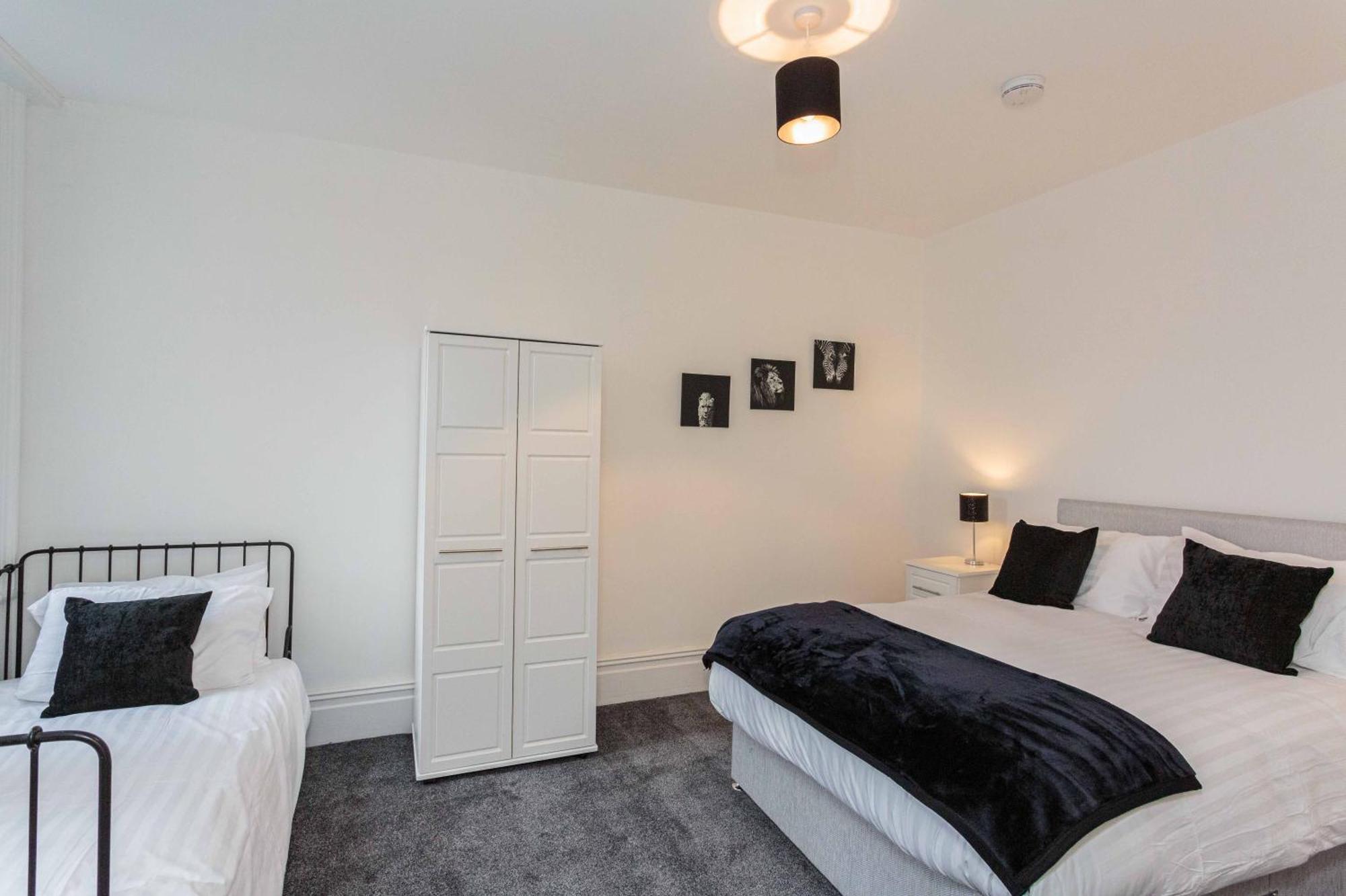 Cherry Property - Berry Apartments Blackpool Rum bild