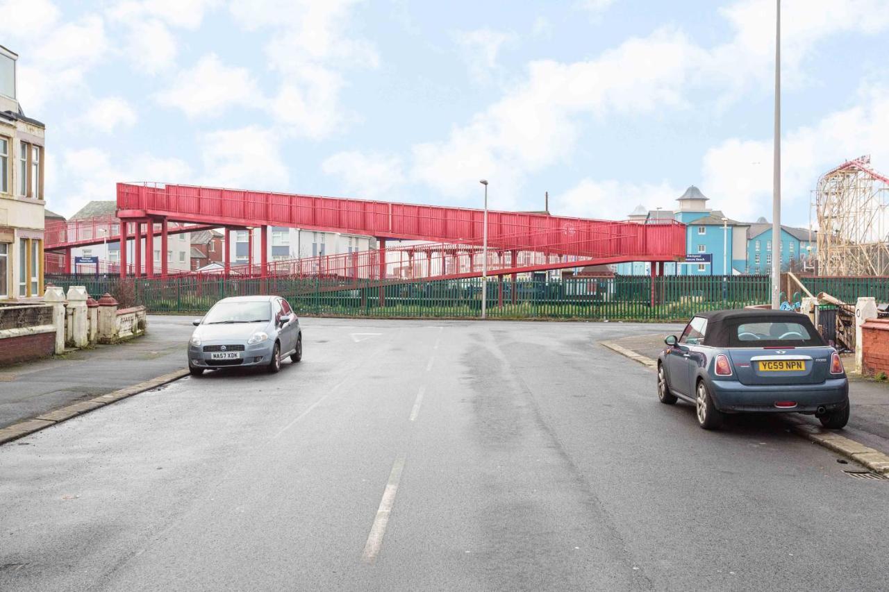 Cherry Property - Berry Apartments Blackpool Exteriör bild